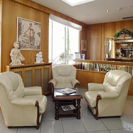 Dei Fiori - Sul Mare Con Piscina 3*