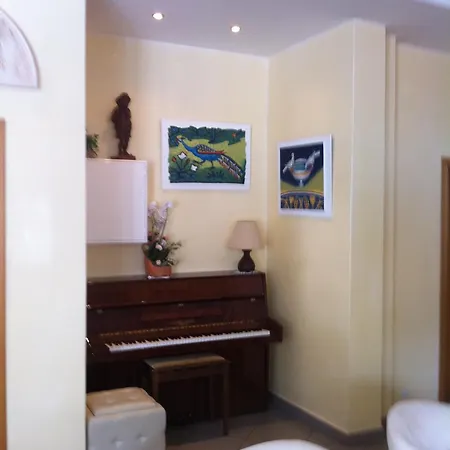Hotell Dei Fiori - Sul Mare Con Piscina