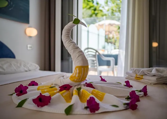 Dei Fiori - Sul Mare Con Piscina 3* Viserbella di Rimini