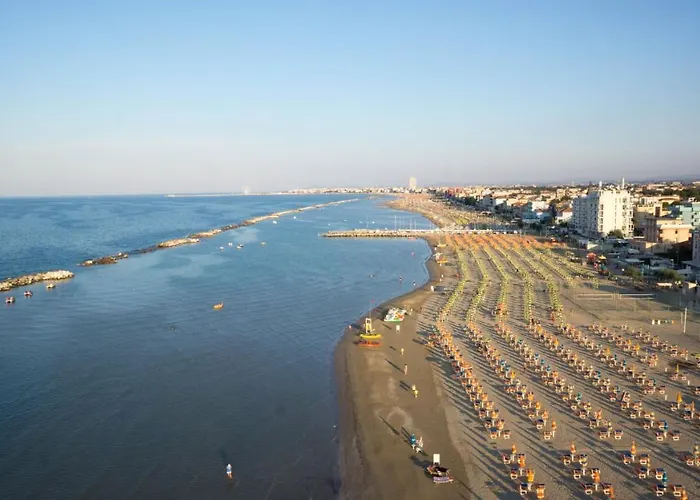 Dei Fiori - Sul Mare Con Piscina 3*