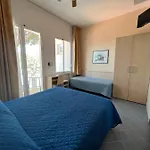 Dei Fiori - Sul Mare Con Piscina 3*