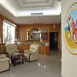 Dei Fiori - Sul Mare Con Piscina Viserbella di Rimini