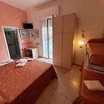 Dei Fiori - Sul Mare Con Piscina Viserbella di Rimini