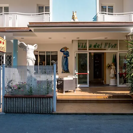 Hotel Dei Fiori - Sul Mare Con Piscina