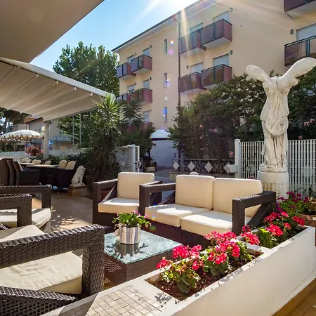 Dei Fiori - Sul Mare Con Piscina 3*