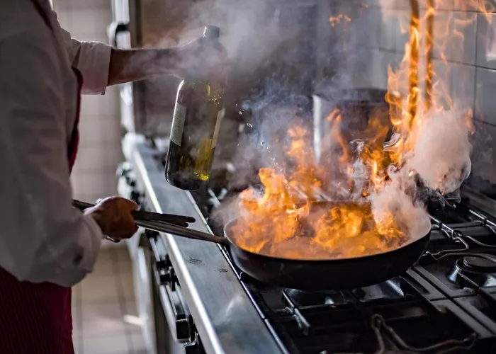 Hotel Dei Fiori - Sul Mare Con Piscina