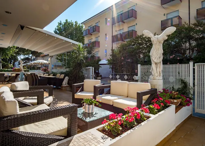 Dei Fiori - Sul Mare Con Piscina 3*