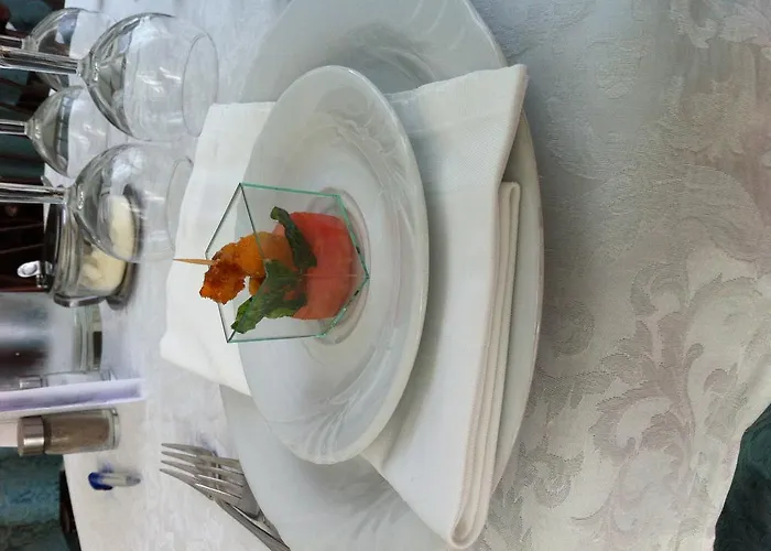 Hotel Dei Fiori - Sul Mare Con Piscina 3*
